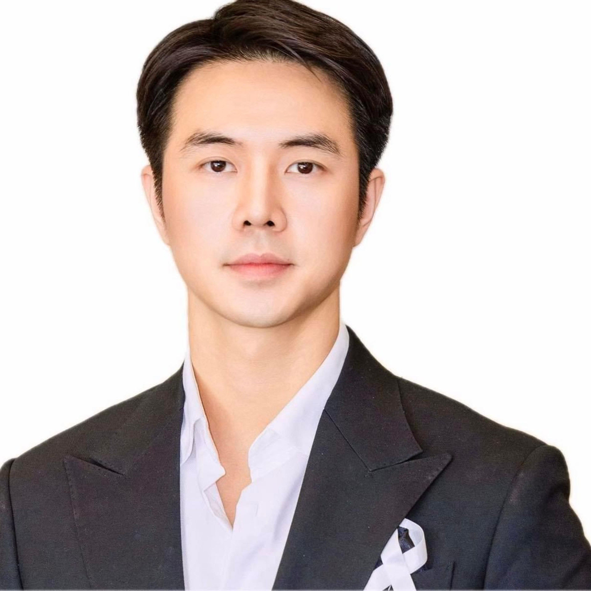 hieu su.jpg